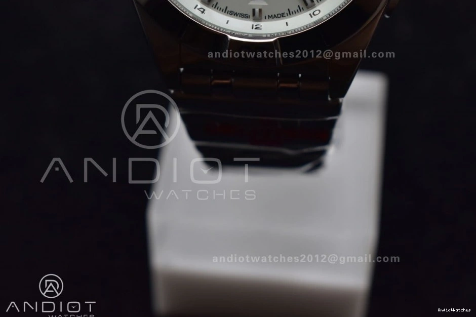 Factory 532 Chronomat Best Automatic BLS On Edition 1:1 A 40mm Breitling GMT White SS Bracelet Dial HighPerformance 0320